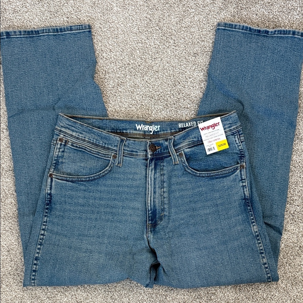 Wrangler Men's Relaxed Fit Denim Jeans 32x30 nwt